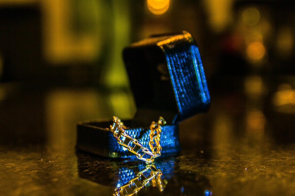 XRF Taşınabilir Analizörü: Nedir ve Nasıl Çalışır